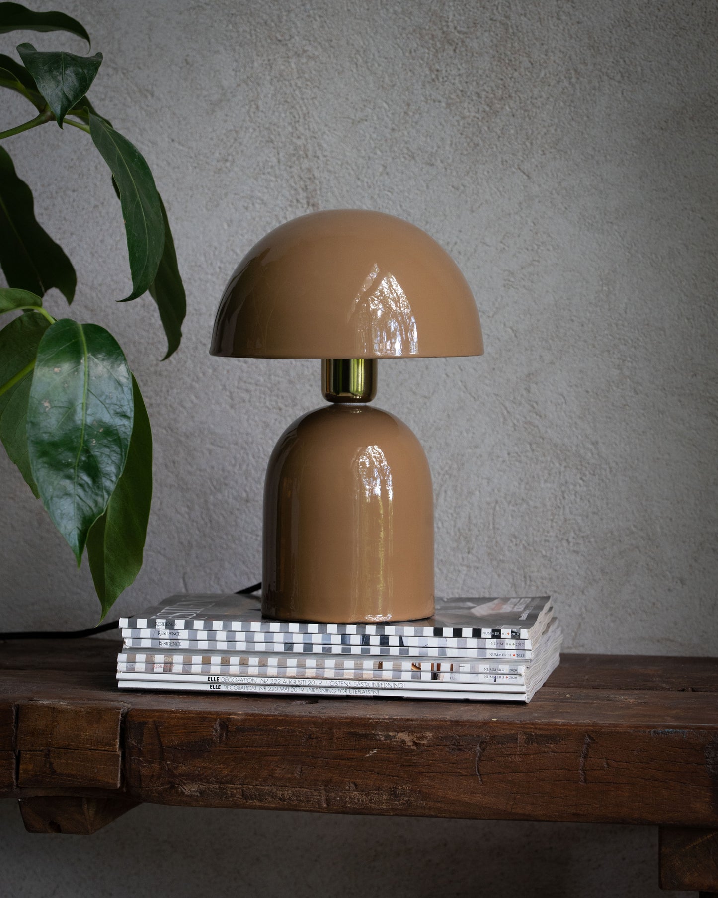 ROME BORDSLAMPA BRUN